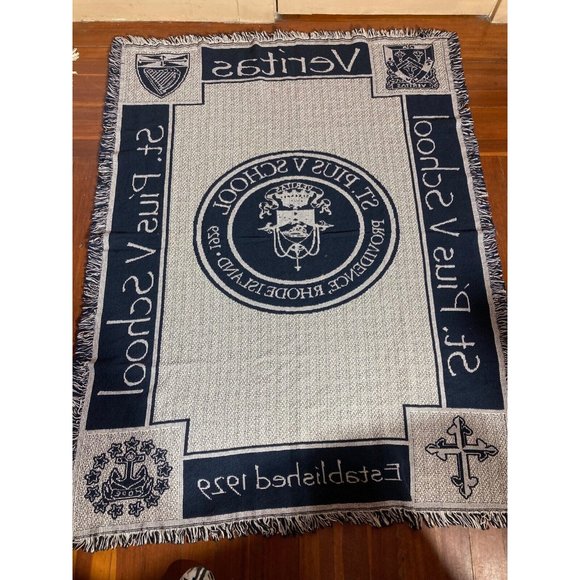 St. P'ius Veritas Catholic School Tapesty Fringe Blanket Providence Rhode Island - Picture 5 of 5